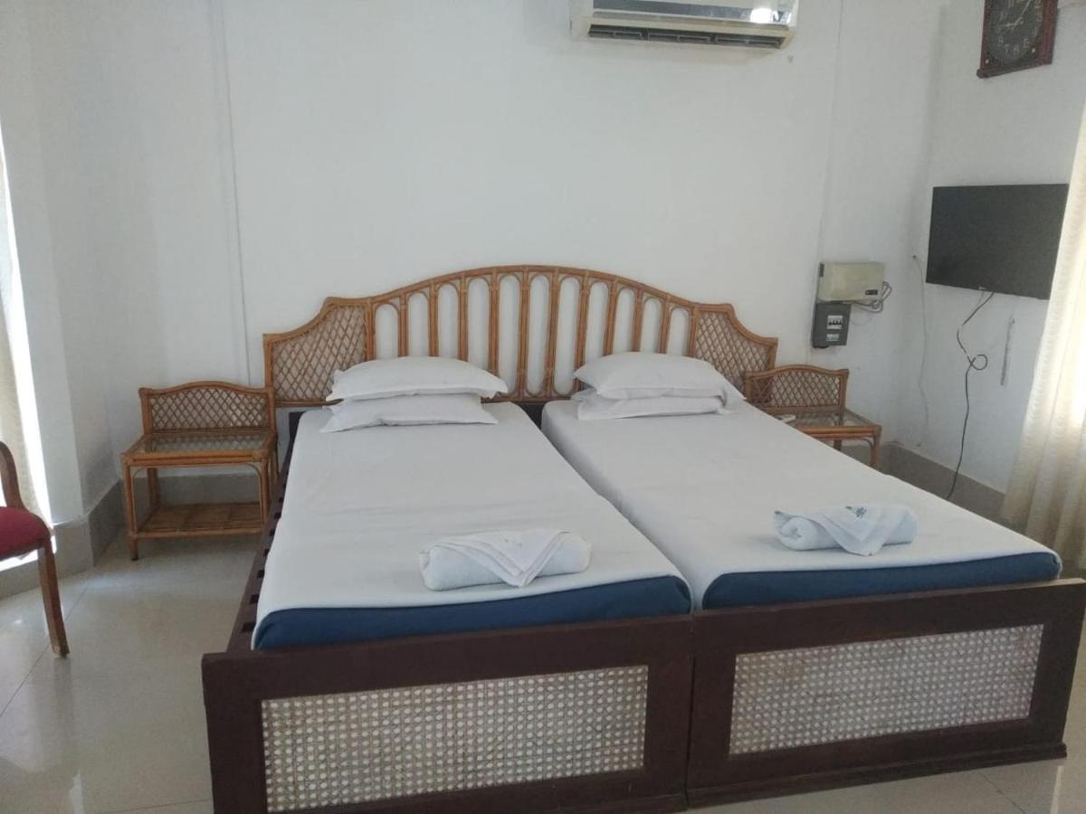 Kadmath Beach Resort Kadmath Island 外观 照片