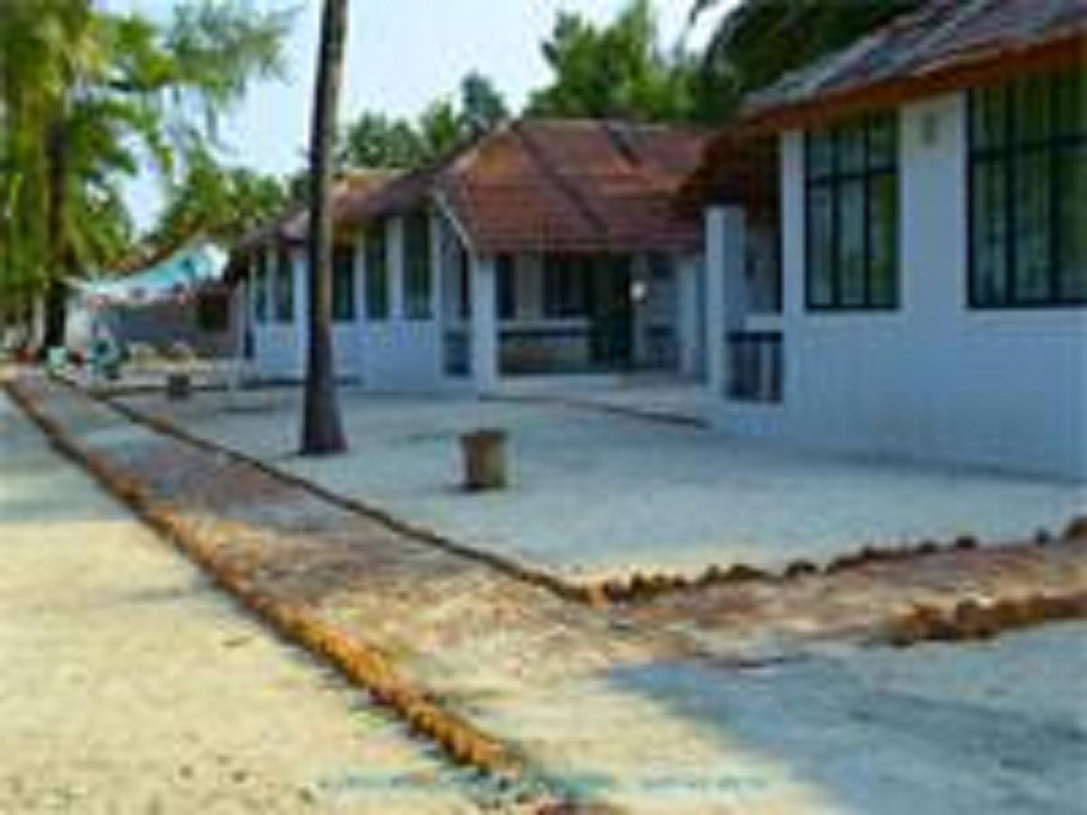 Kadmath Beach Resort Kadmath Island 外观 照片