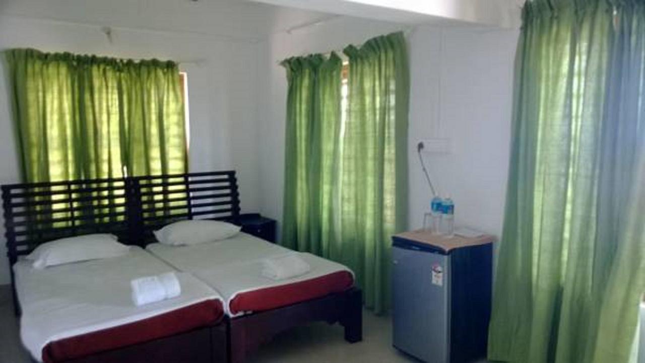 Kadmath Beach Resort Kadmath Island 外观 照片