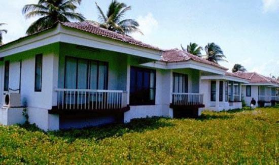 Kadmath Beach Resort Kadmath Island 外观 照片